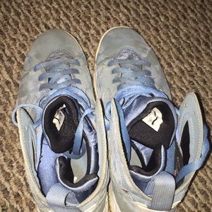 Jordan retro 7 Pantone